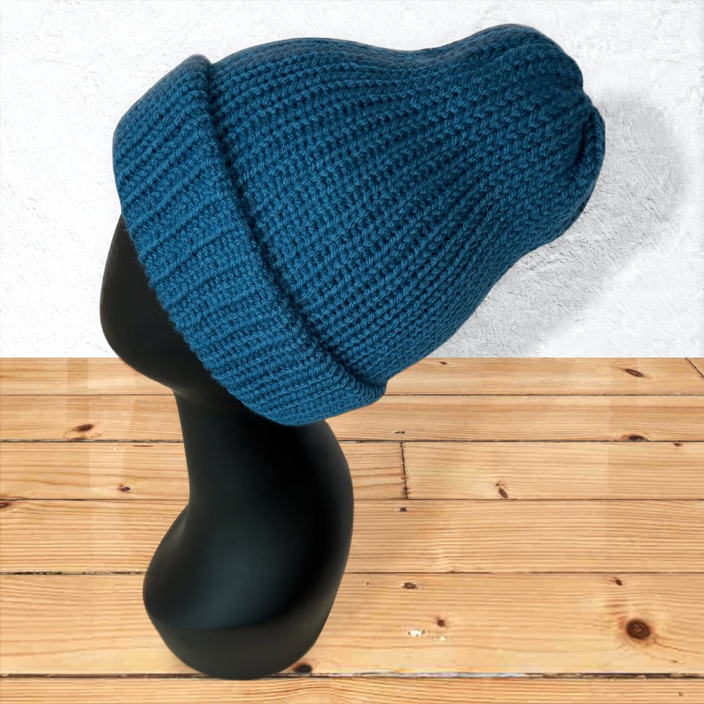 Handmade Knit Beanie Handcrafted Unisex Hat Ocean - Picture 8 of 10
